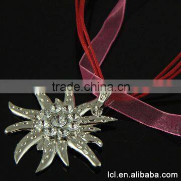 Snowflake pendant necklace with silk ribbon, low price jewellry necklaces