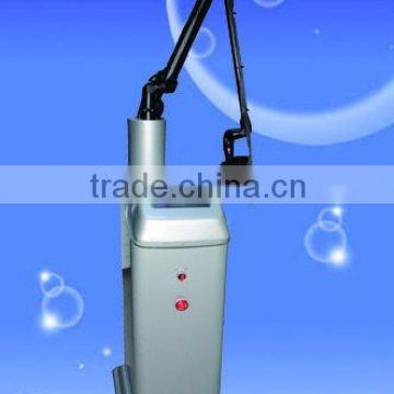 2011 China stationary Co2 laser machine for Remove scars,birthmark, skin pigment and rejuvenate neck, chest,hands