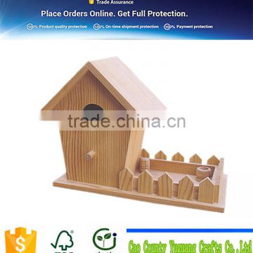 wooden birdhouse special design hot selling factory supplier