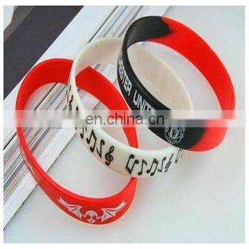 Factory Direct Sales Eco-friendly Fashion Silicone Bracelet photo-2