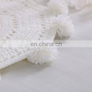 Wholesale Cotton Round Shape Pom Pom Decor Hand Crochet Baby Kids Living Room Floor Game Area Large Nursery Rug Mat Blankets
