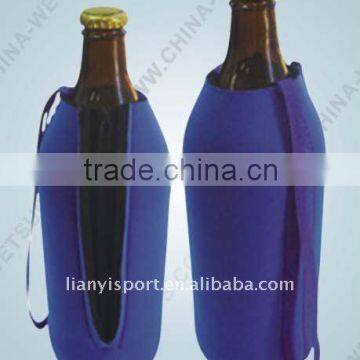 Bottle Holder with Zipper and Bottom