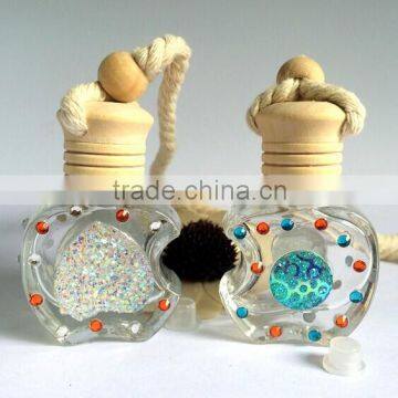 Hanging car perfume bottle with wooden cap