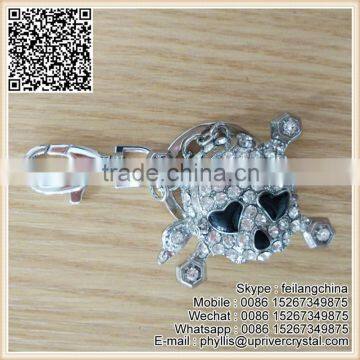 Friar Heart-Shaped Eye Skull Crystal Silver Metal Keychain photo-3
