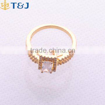 >>>2016 YIWU T&J women fashion Korean style rings for couples gold plated square rhinestone crystal rings for women/