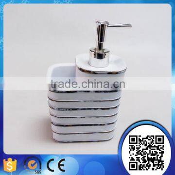 Kitchen Soap Dispenser With Sponge Holder photo-5