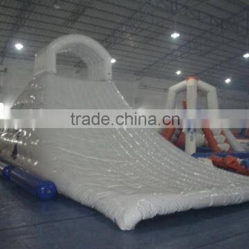 New Style Giant Inflatable Water Floating Island/Floating Water Slide photo-3