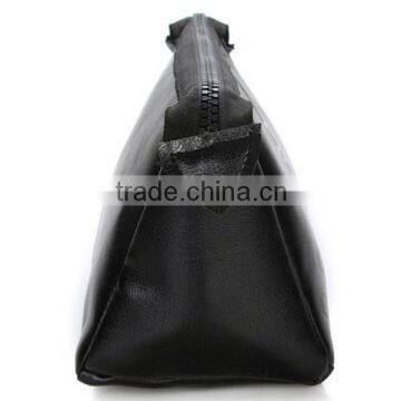 High quality triangle fashion PU cosmetic bag