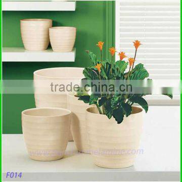 2013 cheap flowerpots of plastic , colorful plastic tabletop flower pots