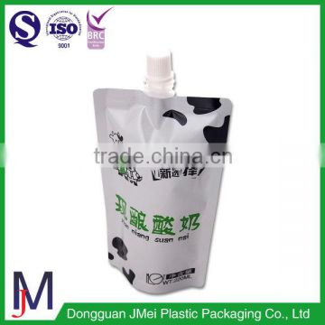 New premium packaging plastic milk bag/stand up pouch with spout for milk