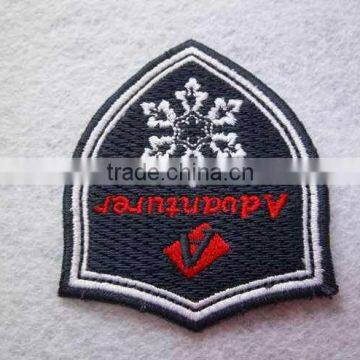 2015 custom embroidered patches no minimum