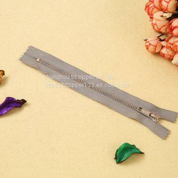 #3 #4 #5 #8 Metal Brass Zipper With Light Golden Platinum Teeth Close End photo-2