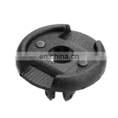 Factory Sale 8mm hole automotive plastic clips automotive plastic clips and fasteners