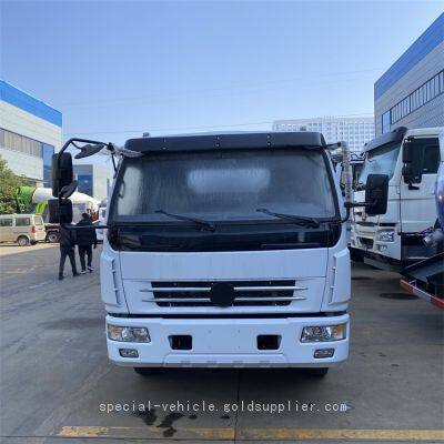 Dongfeng 8 Cubic Suction Truck