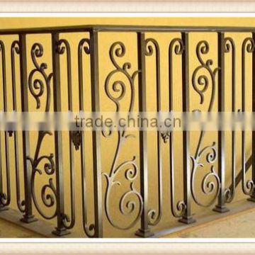 Balcony railing height