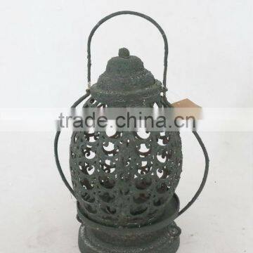 Wholesale Handmade Antique Grey Metal Candle Holder With Lantern