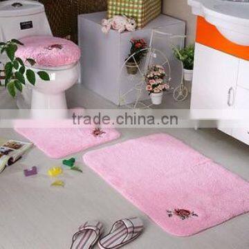 Factory direct Top sales microfiber small chenille home mats for house women