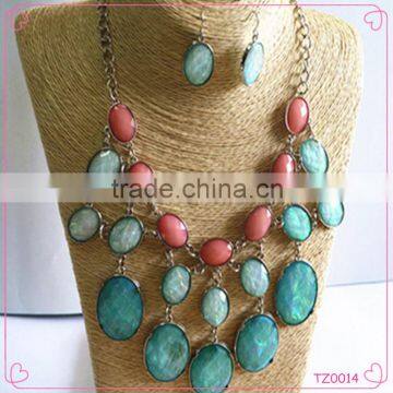 Multi Layered Drop Resin Necklaces Fashion Jewelry Set Alloy Sweater Necklace