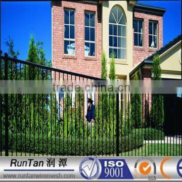 Anping factory hot dipped galvanized or powder coated galvanized steel fence panels