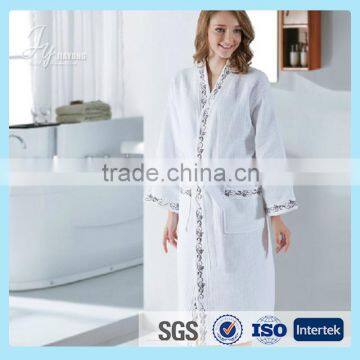 delicate 100% cotton bathrobes/elegant waffle bathrobes for 5 star hotel