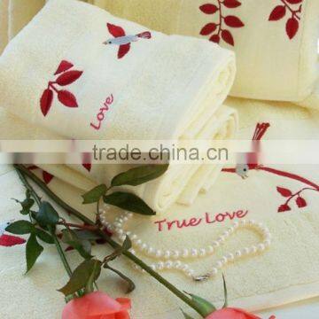 cotton bath towel with boder