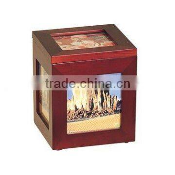 Wooden jewelry box