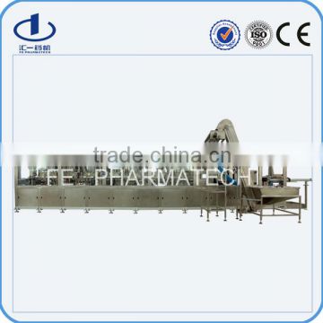 Straight-line plastic bottle blowing machine