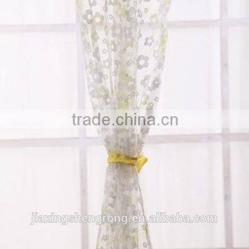 Light Flower Pattern Polyester Organza Flocking Curtain