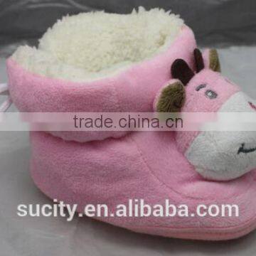 Wool Feel Fabric Newborn Baby Moccasin Shoe Pattern in Animal Shape