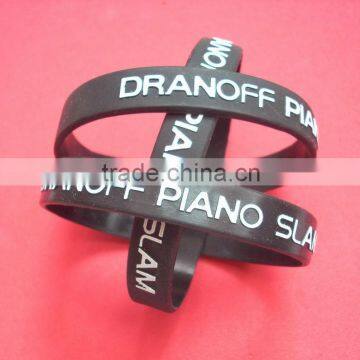 Custom 3D embossed silicone wristbands / emboss 3d logo silicone bracelets