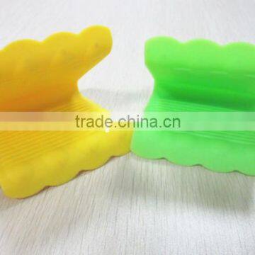 silicone grabber ,silicone kitchen gloves