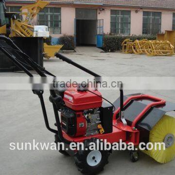Small Street Sidewalk Gas Powered Snow Sweeper SX0680 photo-2