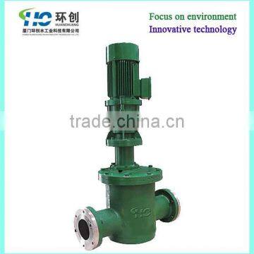 Pipeline wastewater grinders