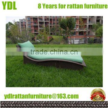 Youdeli rattan garden beach chaise lounge chairs furniture