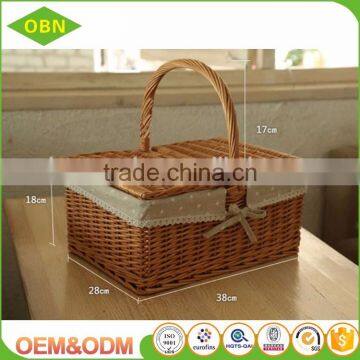 China Wholesale Cheap Durable Willow Material and Picnic Use Wicker Picnic Basket photo-3