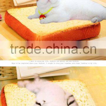 R1931H New design Wholesale Soft Plush Pet Dog and Cat Mat Pet Bed with Bread Shape