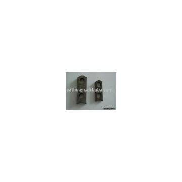 Two hole anchor