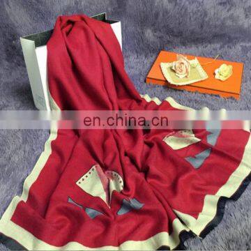 Fashion Wholesale New Arrival Women Winter Carton Design Bear Cashmere Scarf photo-4