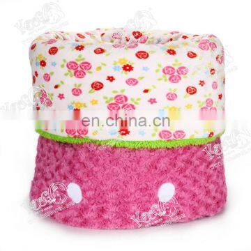 100% PP cotton Strawberry pet sleeping bag, Dogs and cats are available