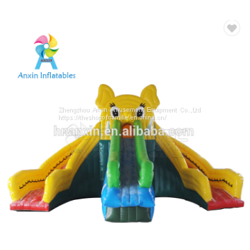 Outdoor inflatable amusement park water slide and pool for kids