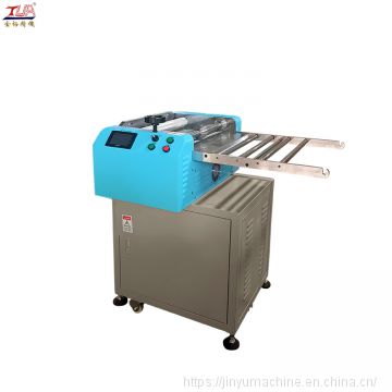 Automatic cutting machine for solid silicone material