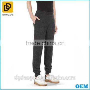 Mens pants factory for black 100% cotton plain dyed capri pants for men