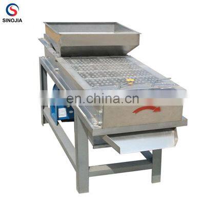 High-efficiency Dried Peanut Peeling Machine / Industrial Dry Peanut Red Skin Peeling Machine photo-3