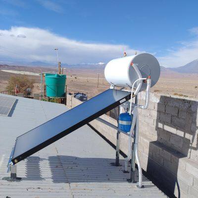 Chauffe-eau solaire à plaque plane de 150 L haute pression à haute efficacité et doté de certificats Keymark