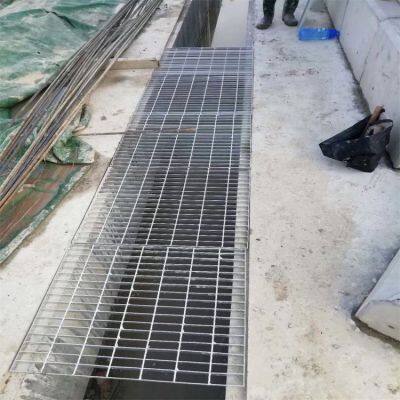 Factory Direct Supply Hot Dip Galvanized Steel Grating Heavy Duty Welded Metal Bar Grating for Industrial Floor and Trench photo-4