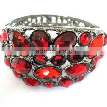 Fashion alloy bangle