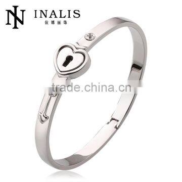 2014 Wholesale Tin Alloy White Gold Plated Ladies Gold Bangle