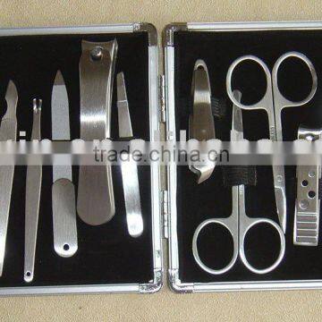 Deluxe stainless steel 11 piece pedicure tools with metal frame case