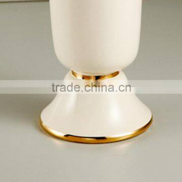 Grape Carved White and Gold Color Diamond Shape Shiny Decorative Flower Ceramic Vase photo-4