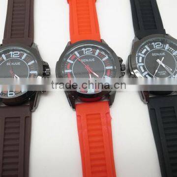 China Silicone Cheapest Wrist Watch for Men photo-3